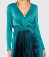 Blue Pleated Long Sleeve V-Neck Dress